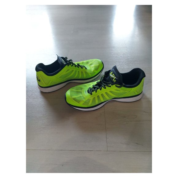 APL (Athletic Propulsion Labs) neon yellow running shoes size 8 - Picture 2 of 4
